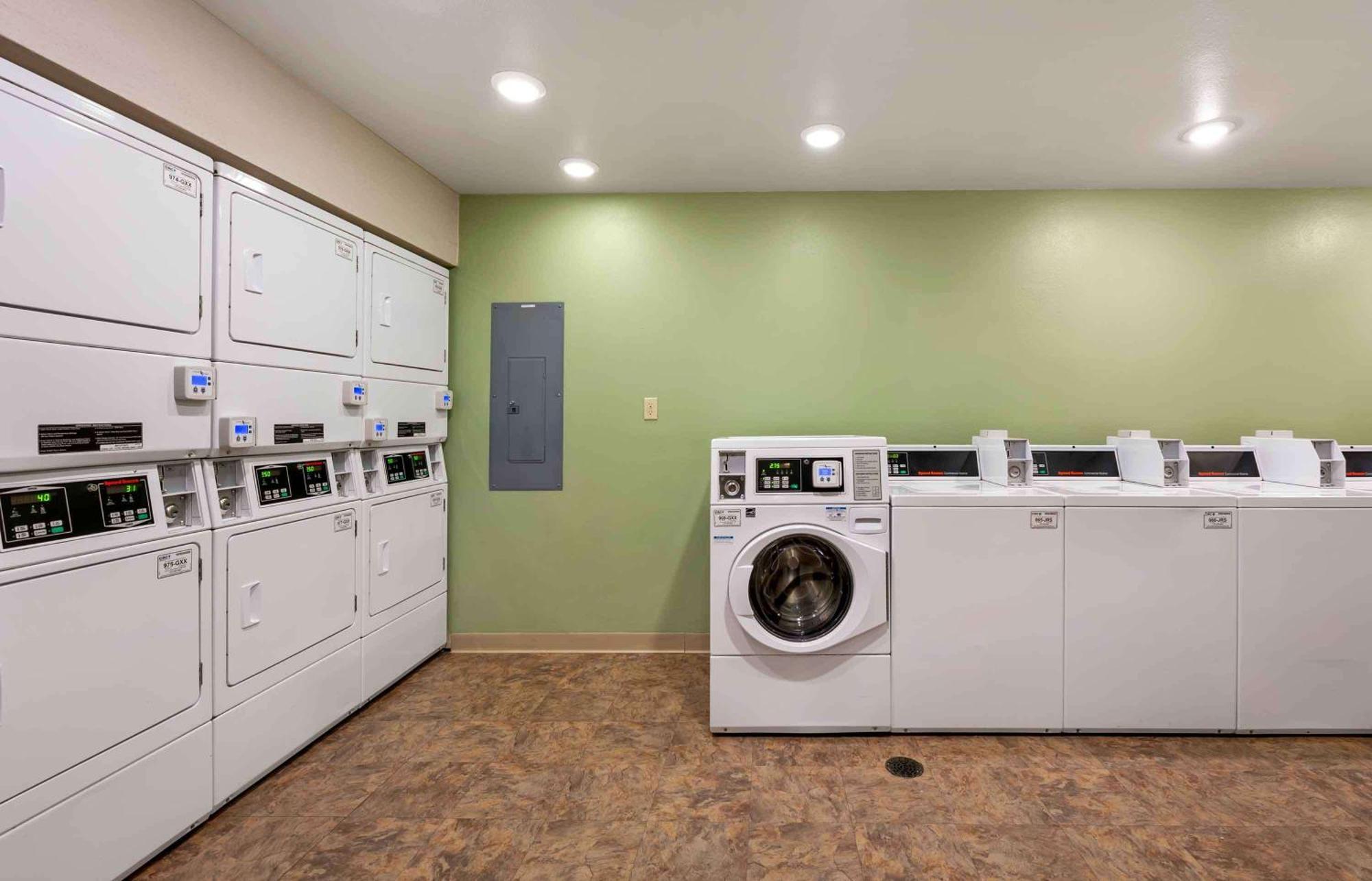 Extended Stay America Select Suites - Cincinnati - Florence - Airport Екстер'єр фото