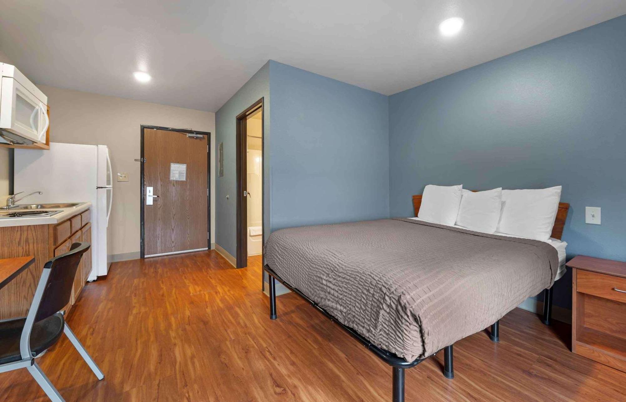 Extended Stay America Select Suites - Cincinnati - Florence - Airport Екстер'єр фото