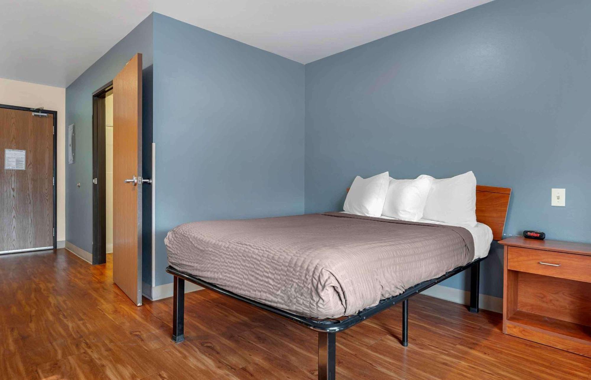 Extended Stay America Select Suites - Cincinnati - Florence - Airport Екстер'єр фото