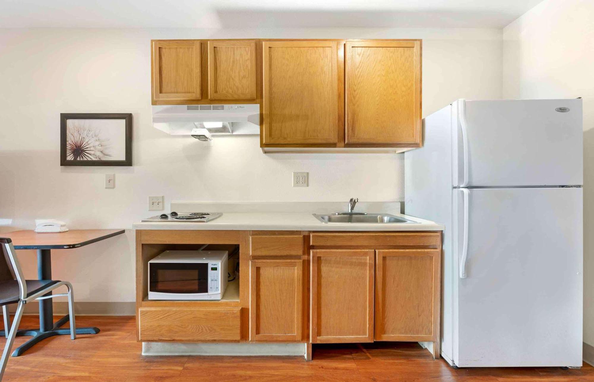 Extended Stay America Select Suites - Cincinnati - Florence - Airport Екстер'єр фото
