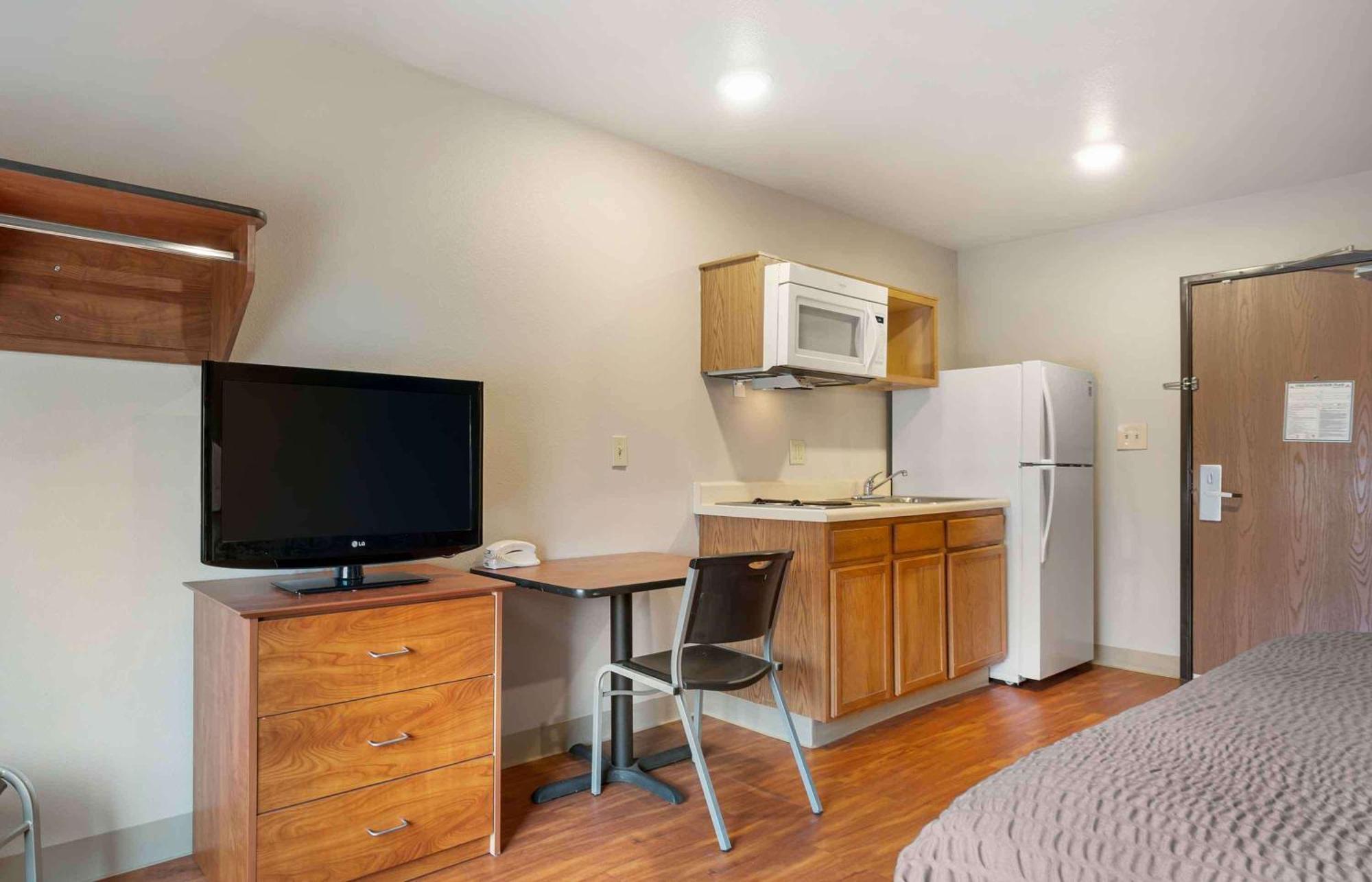 Extended Stay America Select Suites - Cincinnati - Florence - Airport Екстер'єр фото