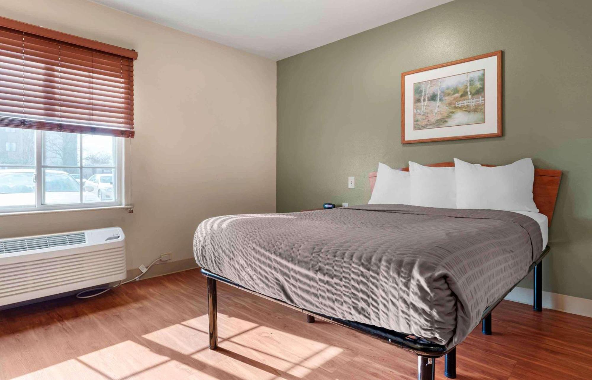 Extended Stay America Select Suites - Cincinnati - Florence - Airport Екстер'єр фото